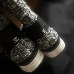 CHANEL ツイード レースアップ ロングブーツ 37.5のサムネイル