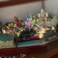 My Disneyland ジオラマ 専用ケース付き - メルカリ