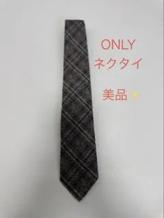 美品　ONLY オンリー　青と白のチェック柄ネクタイのサムネイル