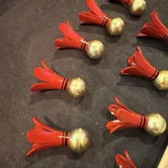 ピ*ウ様 お正月に⭐︎漆塗り／箸置き　羽根型10個セット