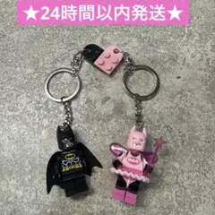 新品LEGO互換 バッドマン ペアキーホルダー ブラック ピンク 2体 カップル