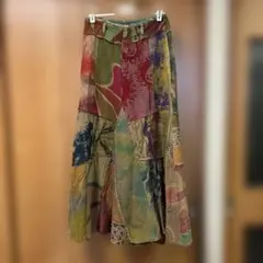 個性的 ロングスカート