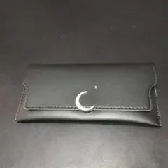 黒のレザー風長財布 月と星の装飾