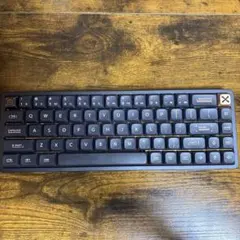 iqnix magi65 ほぼ未使用