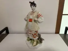 ウクライナ 陶器人形 旧ソ連時代 キエフ磁器 ヴィンテージ - メルカリ