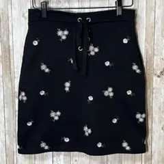 美品 オリーブデオリーブ 花柄スカート F 花柄刺繍 黒 オシャレ カジュアル