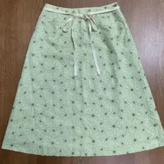 メルローズクレール 刺繍花柄コットンスカートのサムネイル
