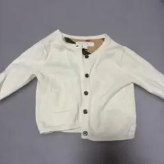 ホワイト ボタン付きカーディガン