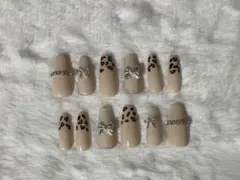ヒョウ柄ストーン付きネイルチップ12個セット