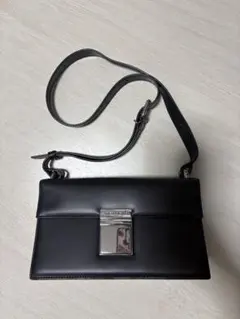 メゾンキツネ ショルダーバッグ ブラック 本革 美品のサムネイル