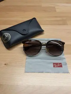 きゅーさん様専用　レイバン　Ray Ban サングラス