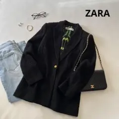 金ボタン テーラードジャケット