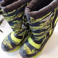 Item thumbnail for item dca772c9-a2d5-4649-8417-26f1b6a39ae9