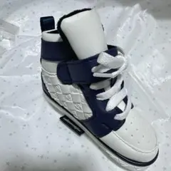 Item thumbnail for item 4c874128-de4d-483b-aed4-896ed5366856