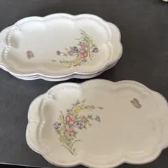 ✨激カワ✨花柄 波形プレート 4枚セット