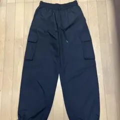 【GU】ジーユー カーゴパンツ パラシュートパンツ Mのサムネイル