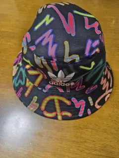adidas バケットハット