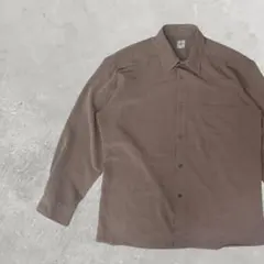 くすみブラウン 無地シャツロングポイントカラー　シンプル