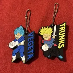 ドラゴンボール　ベジータ＆トランクス　LEDキーチェーン