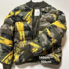 MONCLER ダウンジャケット　キッズ