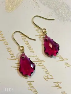 スワロフスキー ピアス