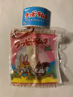 クッピーラムネ　カラビナ付きクリアポーチ　ピンクのサムネイル