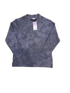 【新品未使用】 パターン入り長袖トップス 新品タグ付きM〜L