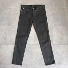 極美品 A.P.C. PETIT NEW STANDARD ブラックデニムのサムネイル