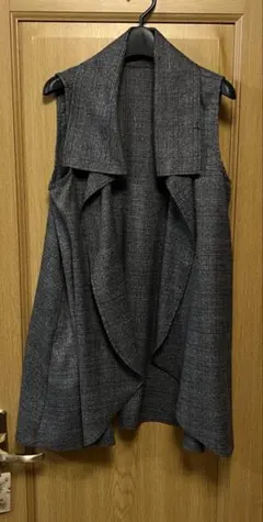 グレー系 チェック柄 ノースリーブベスト