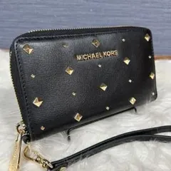 新品未使用タグ付【マイケルコース】長財布 金スタッズ リストレットウォレット 黒