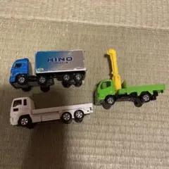 トミカ　ミニカー　トラック3台セット