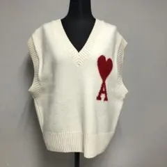 美品　ami paris  アミパリス　ニットベスト ホワイト　白　ハート刺繍