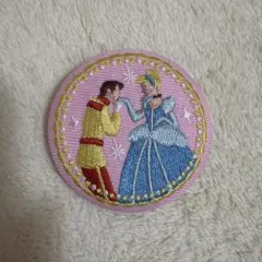 シンデレラ 刺繍ピンバッジ