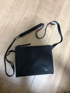 ポーター(PORTER)ショルダーバッグのサムネイル