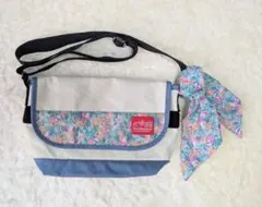 【Manhattan Portage】リバティ　メッセンジャーバッグ　花柄のサムネイル