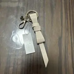 ケイトスペード　レザー リボン型 キーホルダー