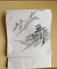 JO-15/17　八寸名古屋帯　爪掻き本綴れ　白地 山 屋敷