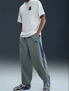 ナイキ　パタ　トラックパンツ