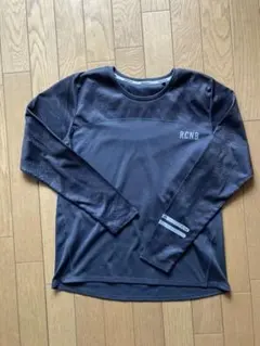 レディーススポーツインナー長袖