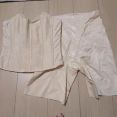 FOUR SIS & CO. ブライダルインナー セット