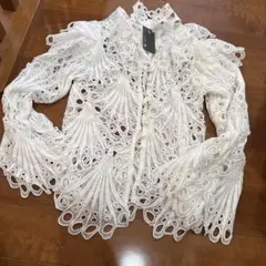 ⭐︎タグ付き未使用⭐︎Cheap!!by vaite ホワイト レース ブラウスのサムネイル
