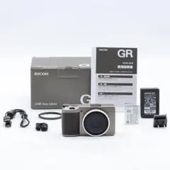 RICOH GR III Diary Edition 純正ケース付 付属品多数 - メルカリ