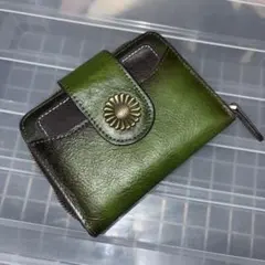 緑色フラップ付きミニ財布