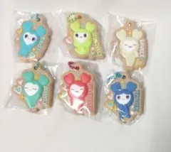 TWICE LOVELYS ビスケット&チャーム　6点セット