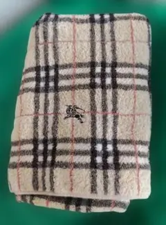 Burberry バーバリー　バスタオル 大判 ブランケット　ノバチェック柄 Burberry バーバリー バスタオル 大判 ブランケット ノバチェック柄