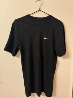 NIKE 半袖Tシャツ ブラック ワンポイントロゴ