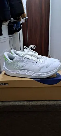 アンプレアルスlow2　ASICS バスケットボールシューズ ホワイト/グリーン