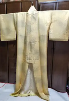 正絹　棗と小花　型染め暈し小紋着物