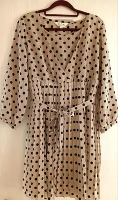 授乳服 ドット柄ベージュ・マタニティワンピース