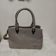 グレー キルティングショルダーバッグ　トートバッグ